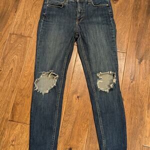 Free People distressed denim jeans size 28 in GUC